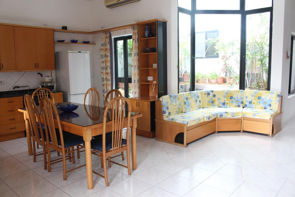The Roof Garden Maisonette Marsaskala Buitenkant foto