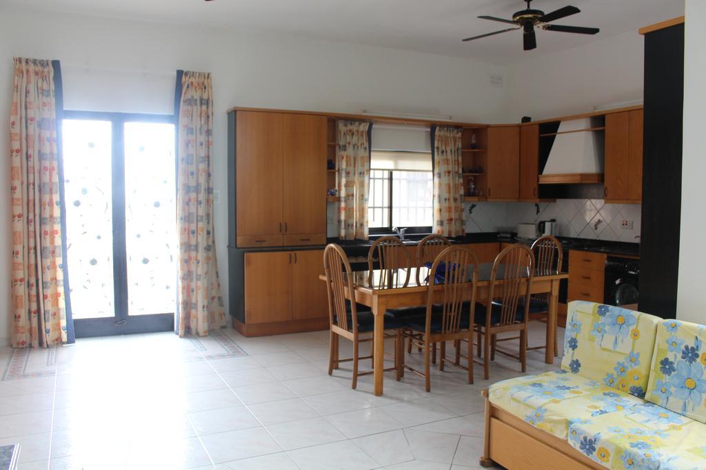 The Roof Garden Maisonette Marsaskala Buitenkant foto
